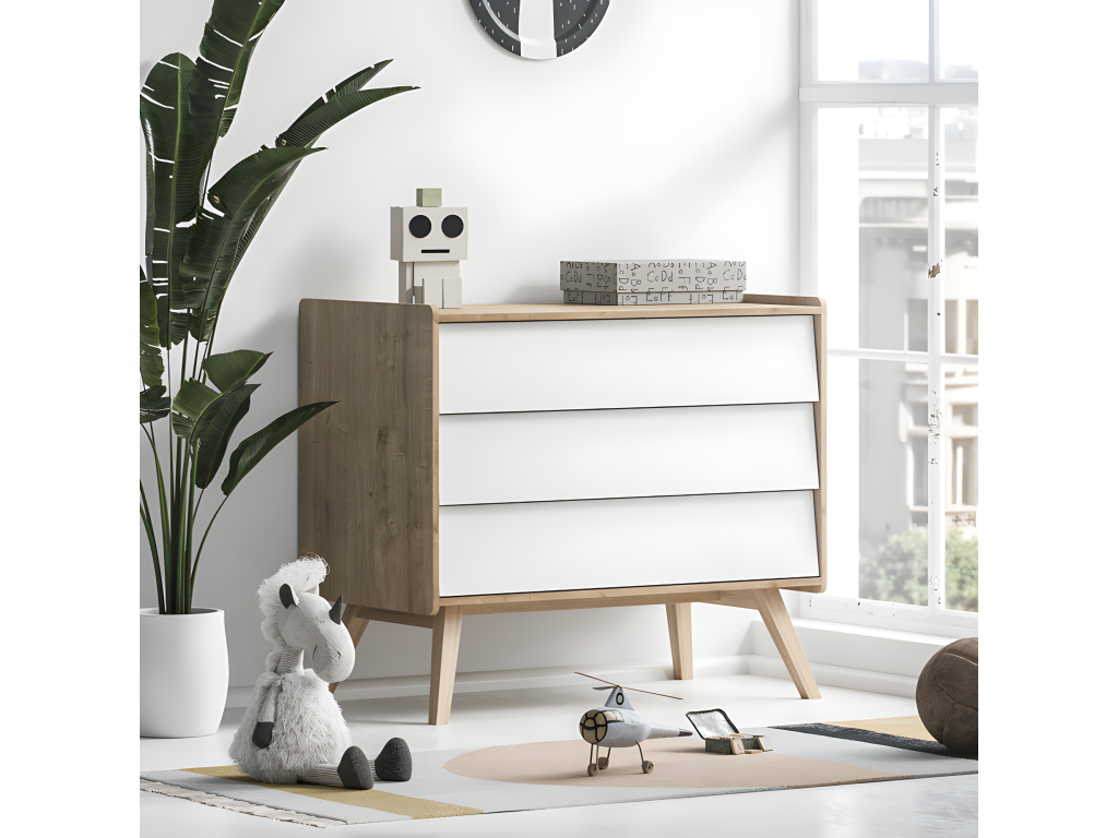 Vintage Mobenze White 3-Drawer Chest TPVO90610