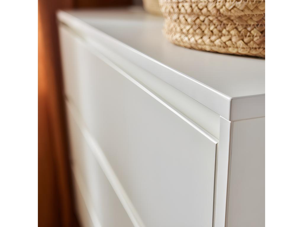 Swing 3-Drawer Chest - White and Mobenze BQUI85448